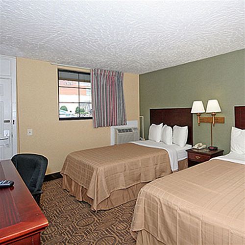 The Townhouse Motel Highpoint