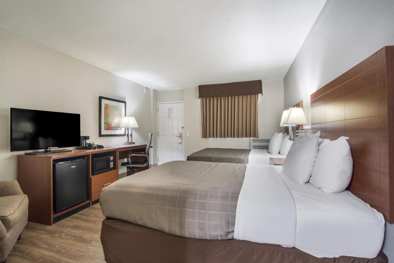 The Townhouse Motel