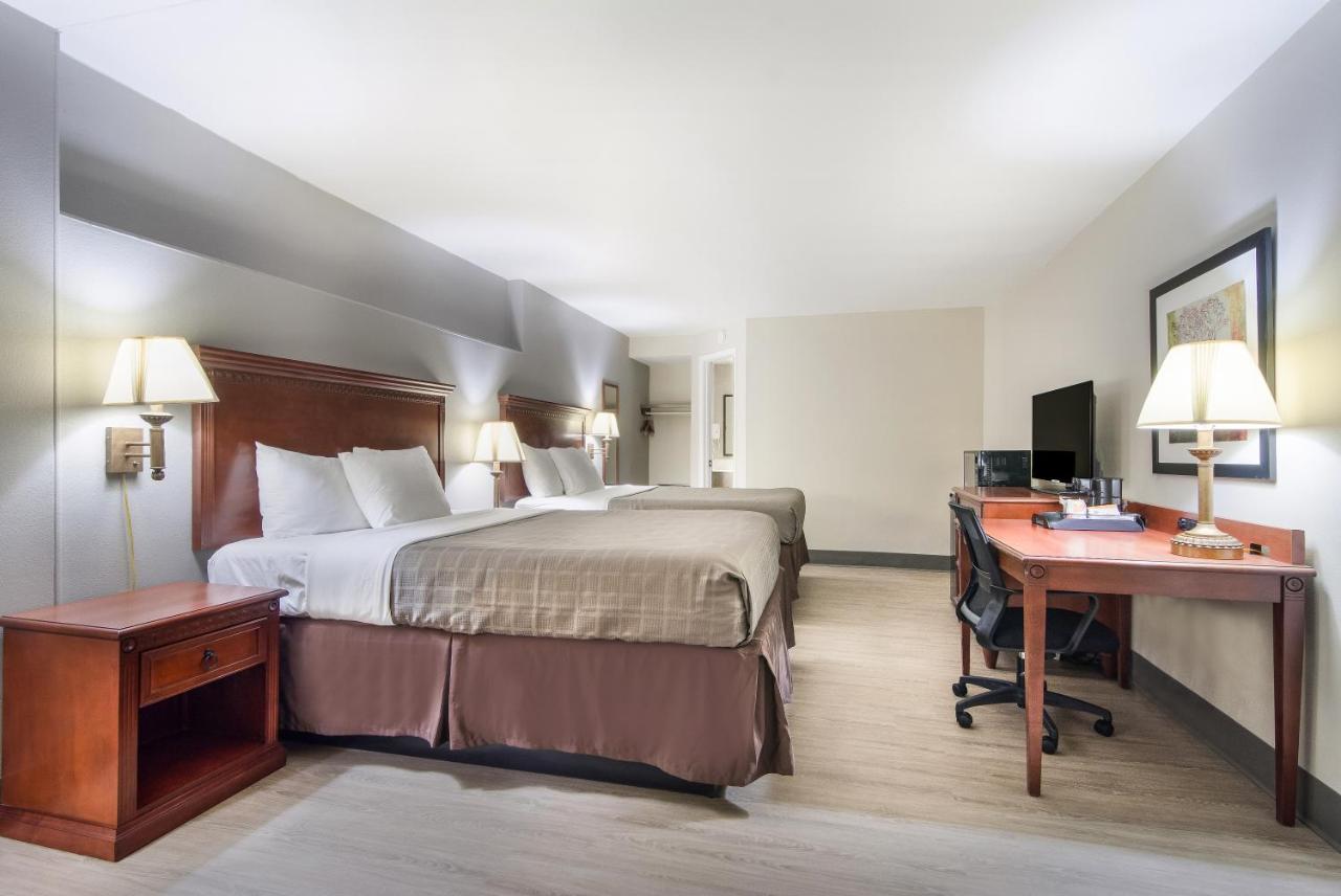 The Townhouse High Point